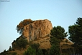 Aritzo-Tacco su Texile, il roccione calcareo noto per la sua caratteristica forma