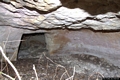 Osilo-Necropoli di Badde Inza: interno della grotta 11