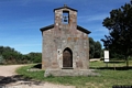 Perfugas-Chiesa campestre di Santa Vittoria de Su Sassu: facciata