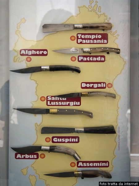Il coltello artigianale sardo: la sua storia. - Sardegna Country. Visita la  Sardegna