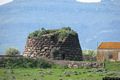 Sedilo-resti del nuraghe semplice Columbos