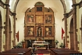 Sindia-chiesa di San Demetrio: interno con il suntuoso retablo