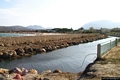 Siniscola-La Caletta: dietro il canale Vivarelli si vede la spiaggia della Peschiera